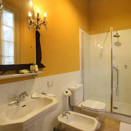 Valentina Landhuis *